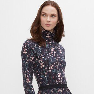 NWT Club Monaco Black foral Julie Turtleneck sz M